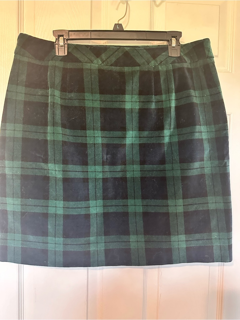 Talbots women’s blackwatch plaid/dark blue and green plaid skirt sz 14P. - Picture 2 of 3